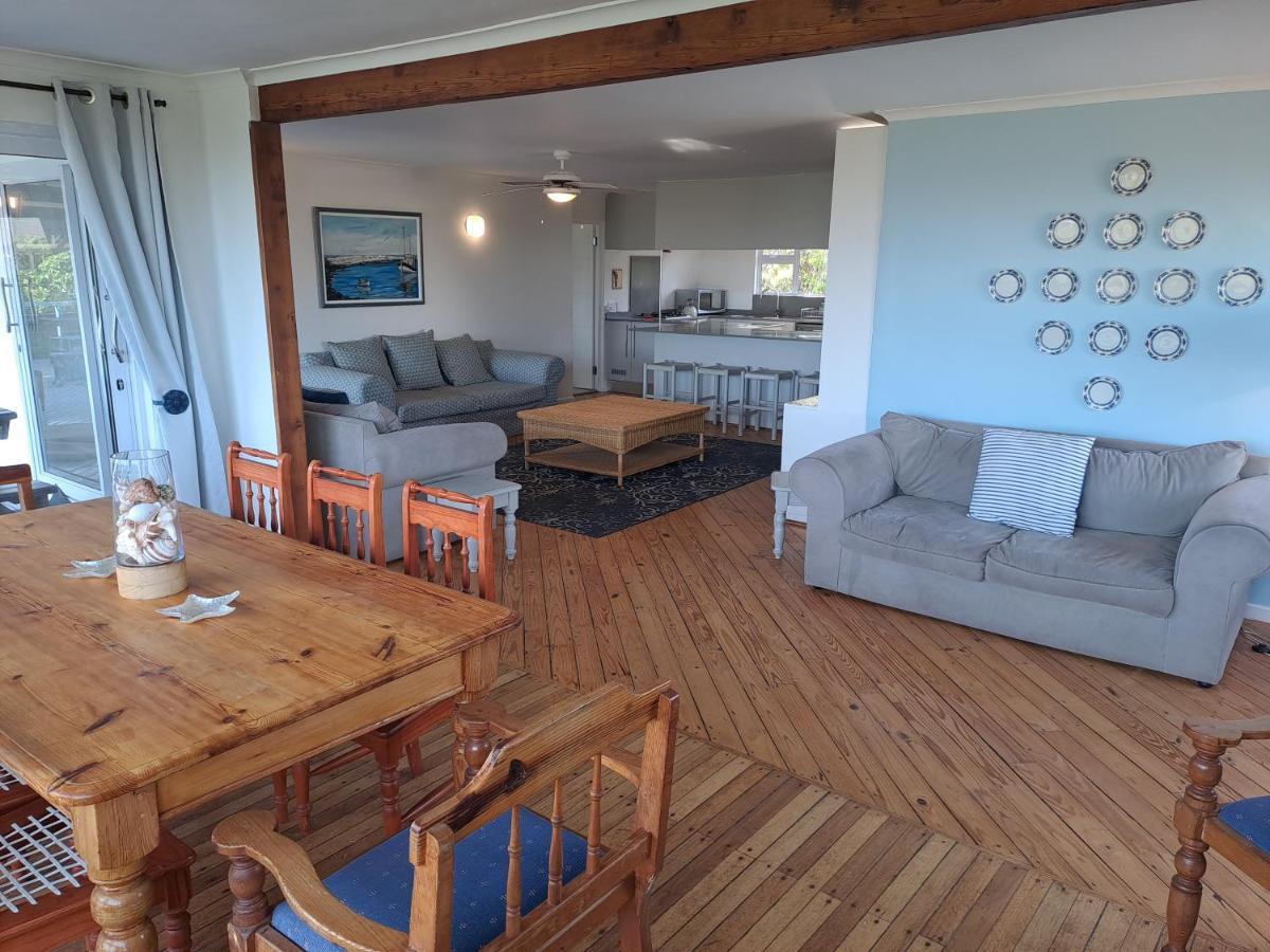 Atlantic Dream Beachfront Villa Scarborough Buitenkant foto