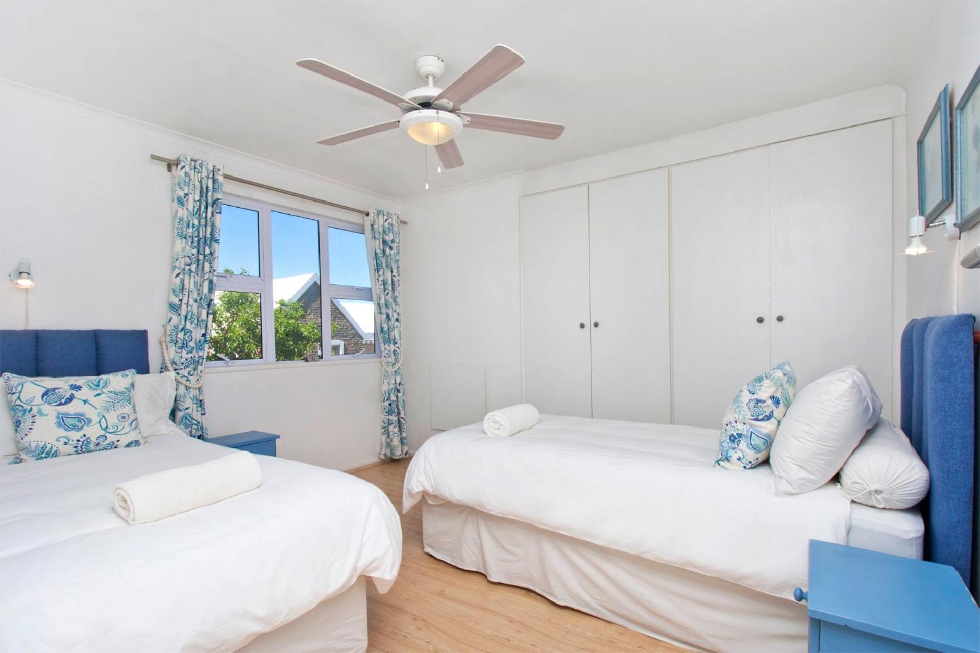 Atlantic Dream Beachfront Villa Scarborough Buitenkant foto