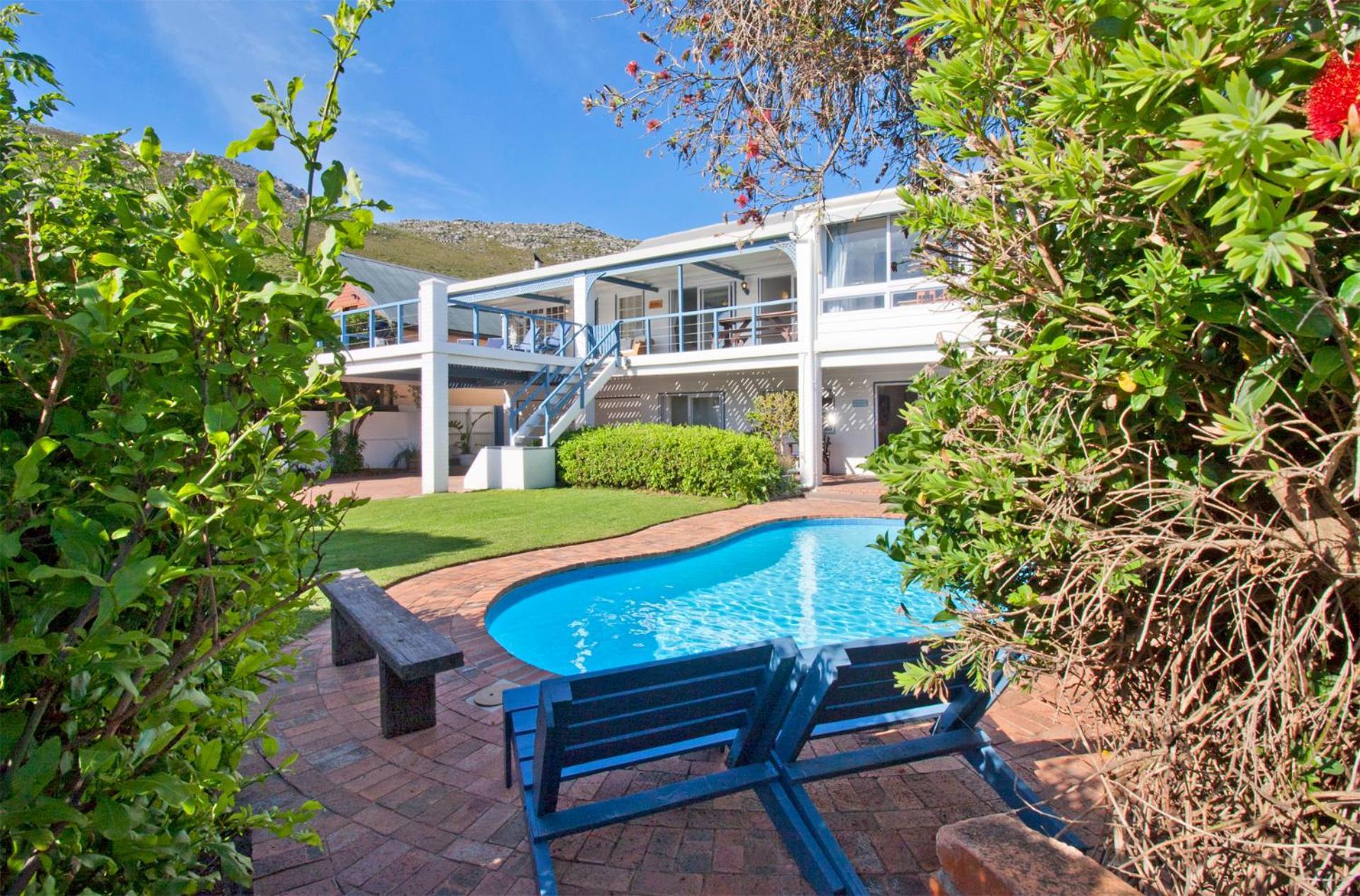 Atlantic Dream Beachfront Villa Scarborough Buitenkant foto